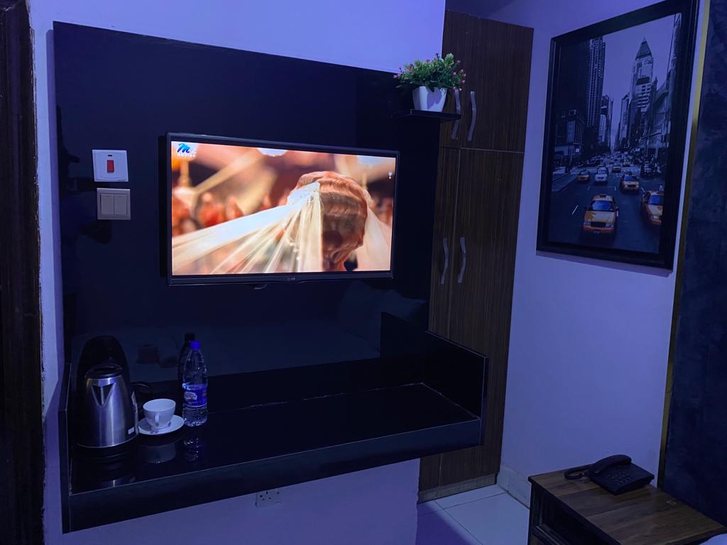 Room Details