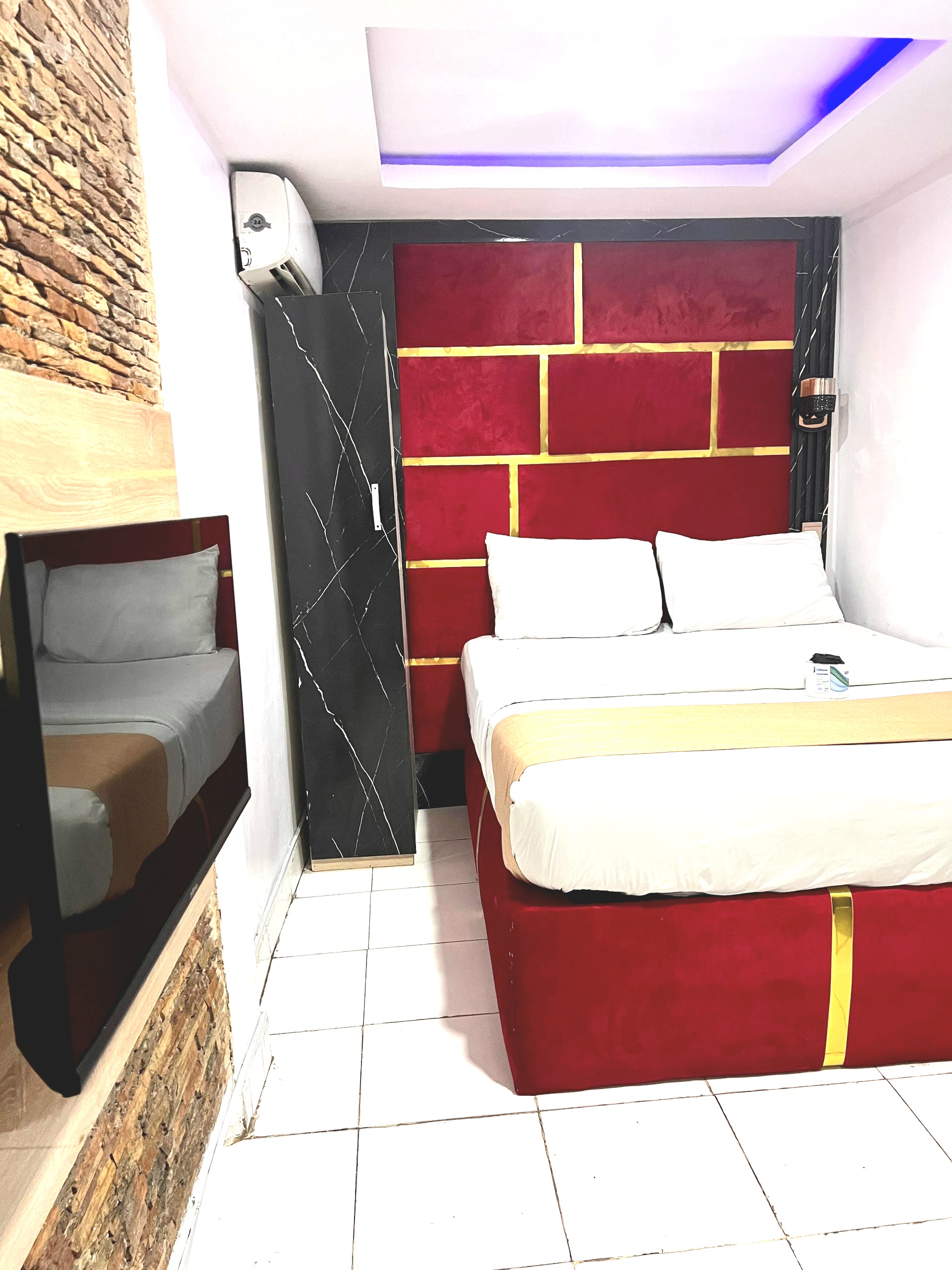 Room Details