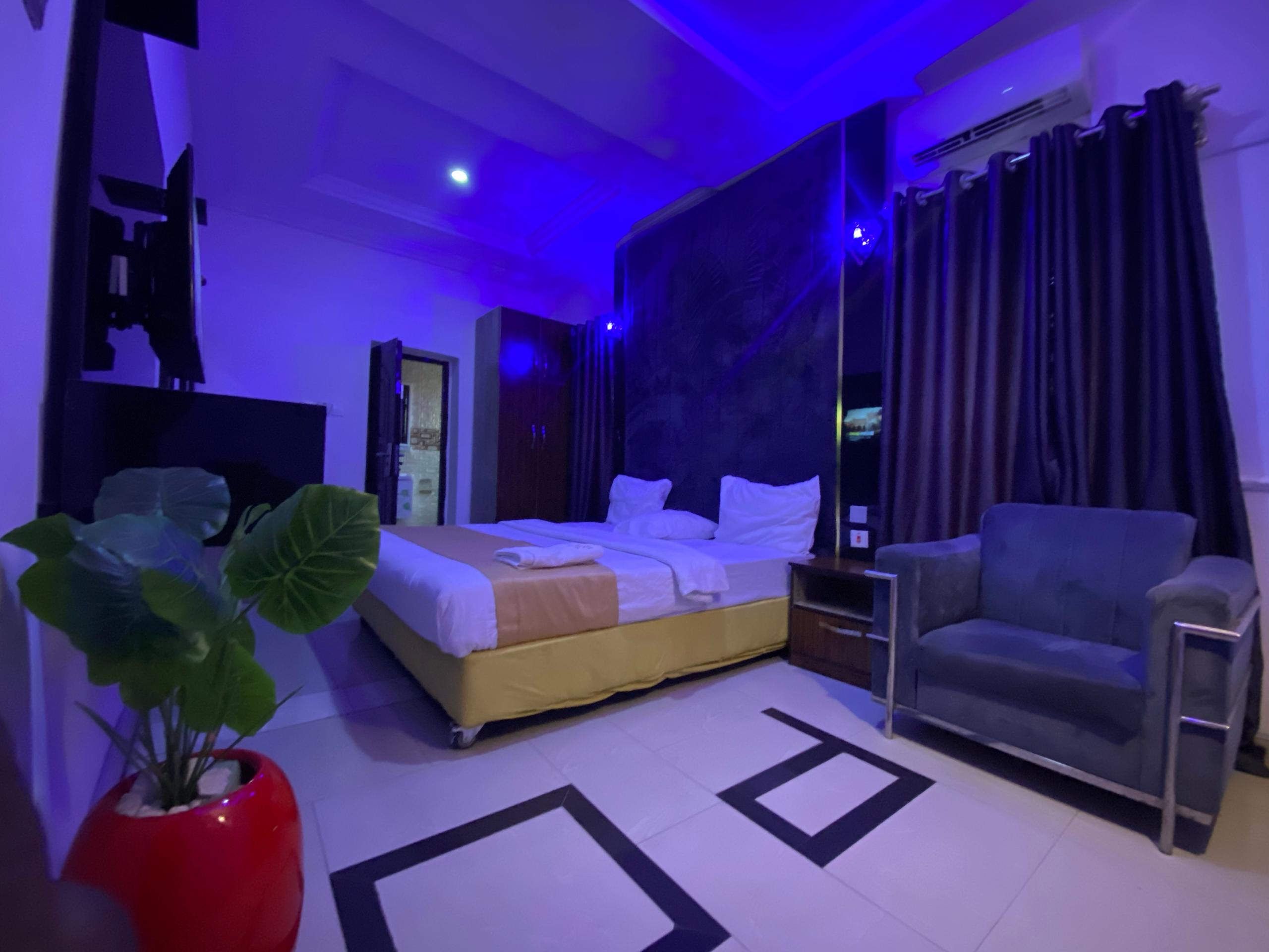 Room Details